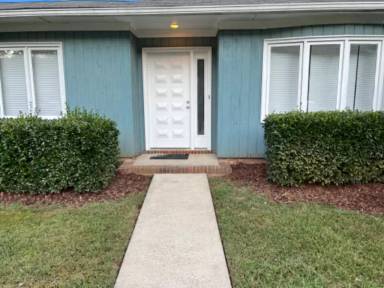 Main picture of 38 Redbud Ct