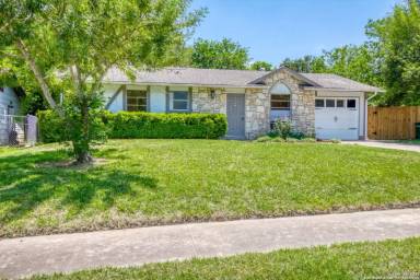 Main picture of 4902 Casa Espana St