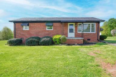 Main picture of 112 Foxhill Dr