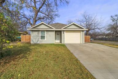 Main picture of 1257 E Allen Ave