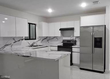 Main picture of 435 SW 5th St