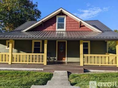 Main picture of 127 North St