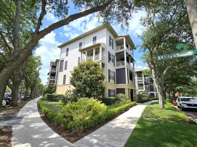 Main picture of 620 Campus St