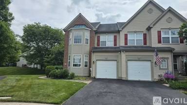 Main picture of 206 Summerhill Ct