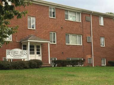 Main picture of 24600 Euclid Avenue - 104