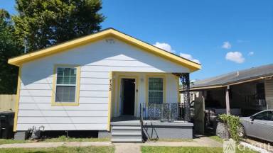 Main picture of 735 Lees Ln