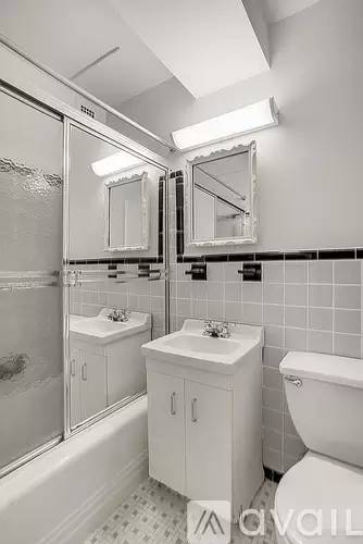 Main picture of 7853 Everett Way