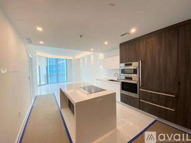 Main picture of 36 NE 1st St Apartments