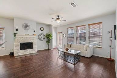 Main picture of 5825 Shetland Cir