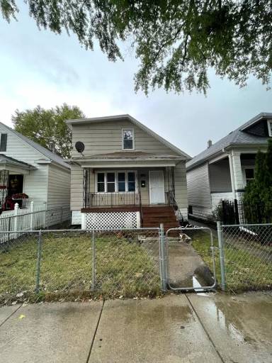 Main picture of 8214 S Saginaw Ave