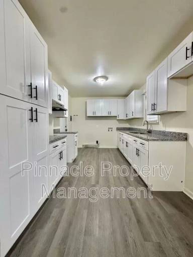 Main picture of 2632 Raney St