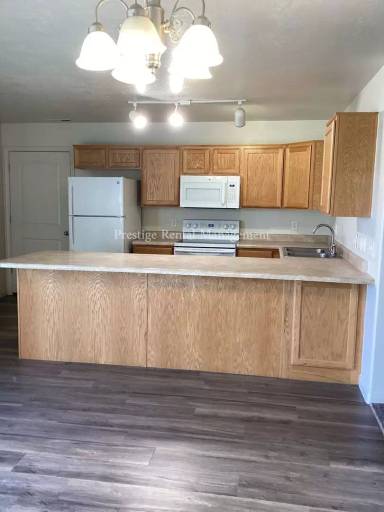 Main picture of 4233 N Wagon Wheel Dr