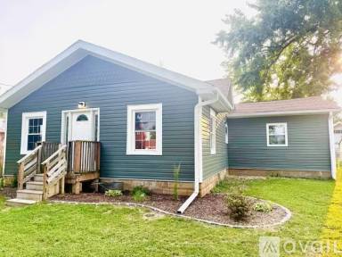 Main picture of 4109 N Ashton Ave