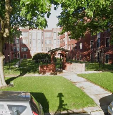 Main picture of 8203 S Michigan Ave
