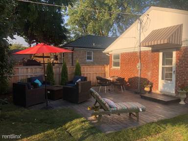 Main picture of 9410 Le Claire Ave