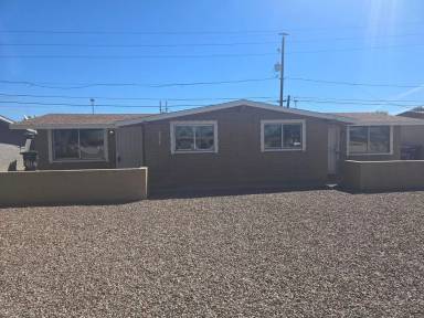 Main picture of 771 N Delaware St