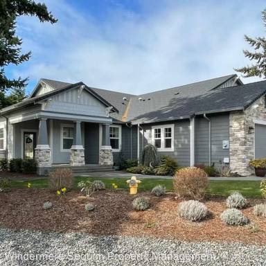 Main picture of 90 Mount Baker Dr