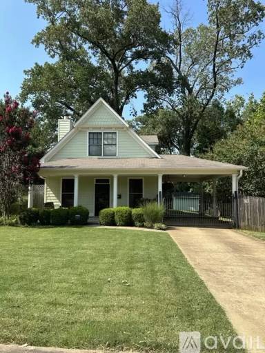 Main picture of 2350 Faxon Ave