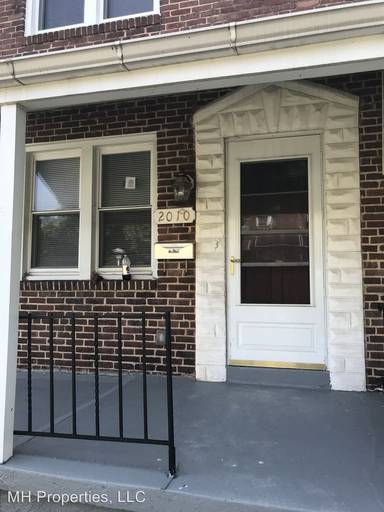 Main picture of 2010 Whistler Ave