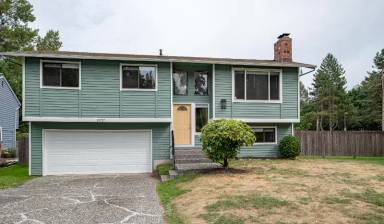 Main picture of 10717 NE 145th Pl