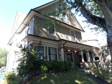 Main picture of 2014 E Cherry St