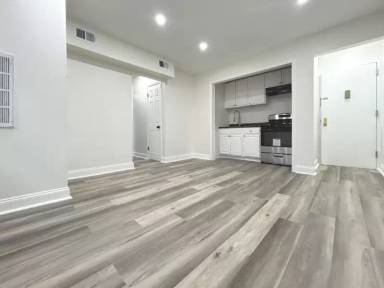 Main picture of 21 Willoughby St