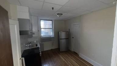 Main picture of 185 Speedwell Ave