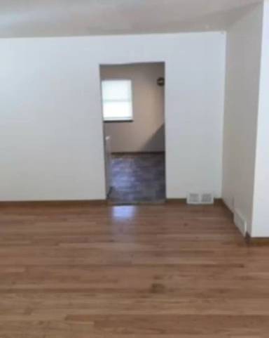 Main picture of 5448 N 83rd St