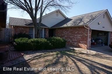 Main picture of 4404 Dahoon Dr