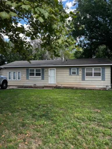 Main picture of 3526 S Downtain St