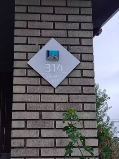 Main picture of 314 Lasalle Ave