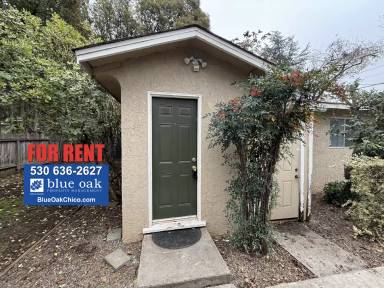 Main picture of 1548 Elm St