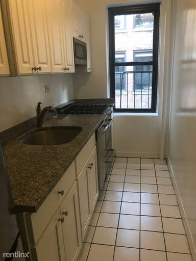 Main picture of 166 2nd Ave Apartments