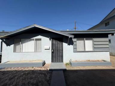 Main picture of 13514 Doty Ave