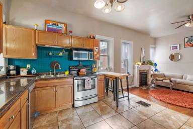 Main picture of 4041-43 Castleman ave
