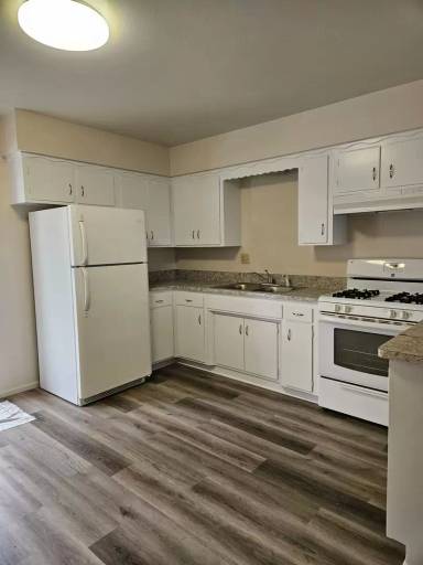 Main picture of 310 NW 3rd St