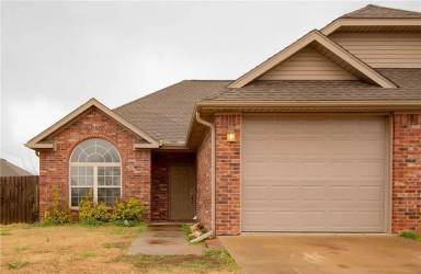 Main picture of 213 Sage St