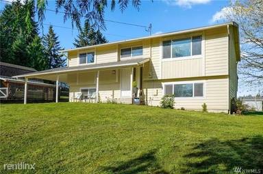 Main picture of 7606 137th Ave SE