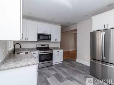 Main picture of 511 Geneva Ave