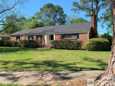 Main picture of 3010 Colburn Dr