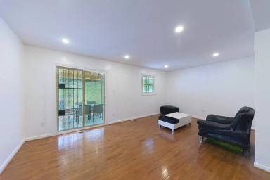 Main picture of 809 Delafield St NE