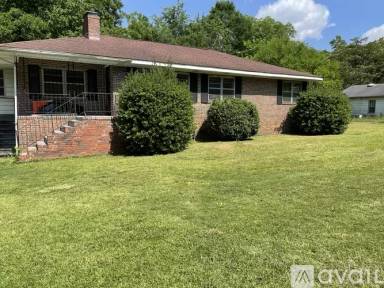 Main picture of 1329 Heflin Ave W