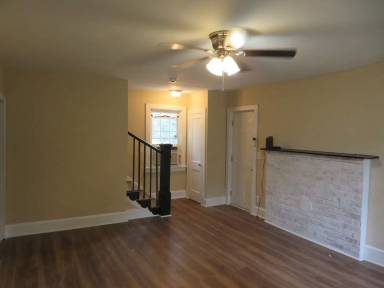 Main picture of 331 Glenwood Ct