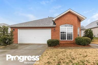 Main picture of 7008 Bullock Dr