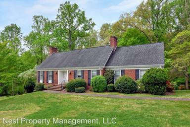 Main picture of 103 Cherokee Ct