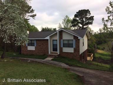 Main picture of 407 Hilltop Rd