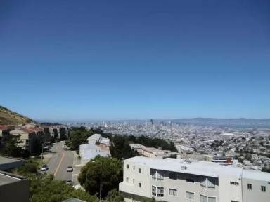 Main picture of 30 Crestline Dr