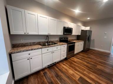 Main picture of 1 Riverview Dr