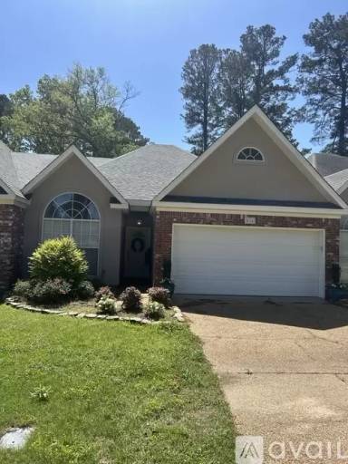Main picture of 516 Bay Pointe Dr