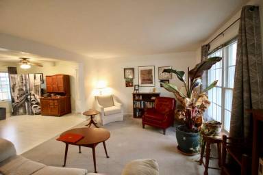 Main picture of 206 5th St